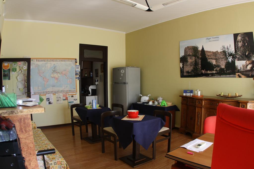 Rooms2Rent Реджо ди Калабрия Екстериор снимка
