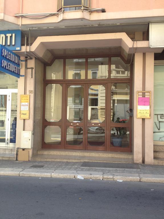 Rooms2Rent Реджо ди Калабрия Екстериор снимка