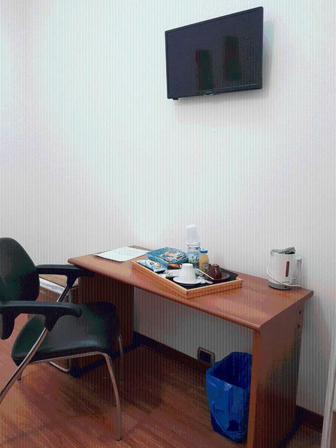 Rooms2Rent Реджо ди Калабрия Екстериор снимка