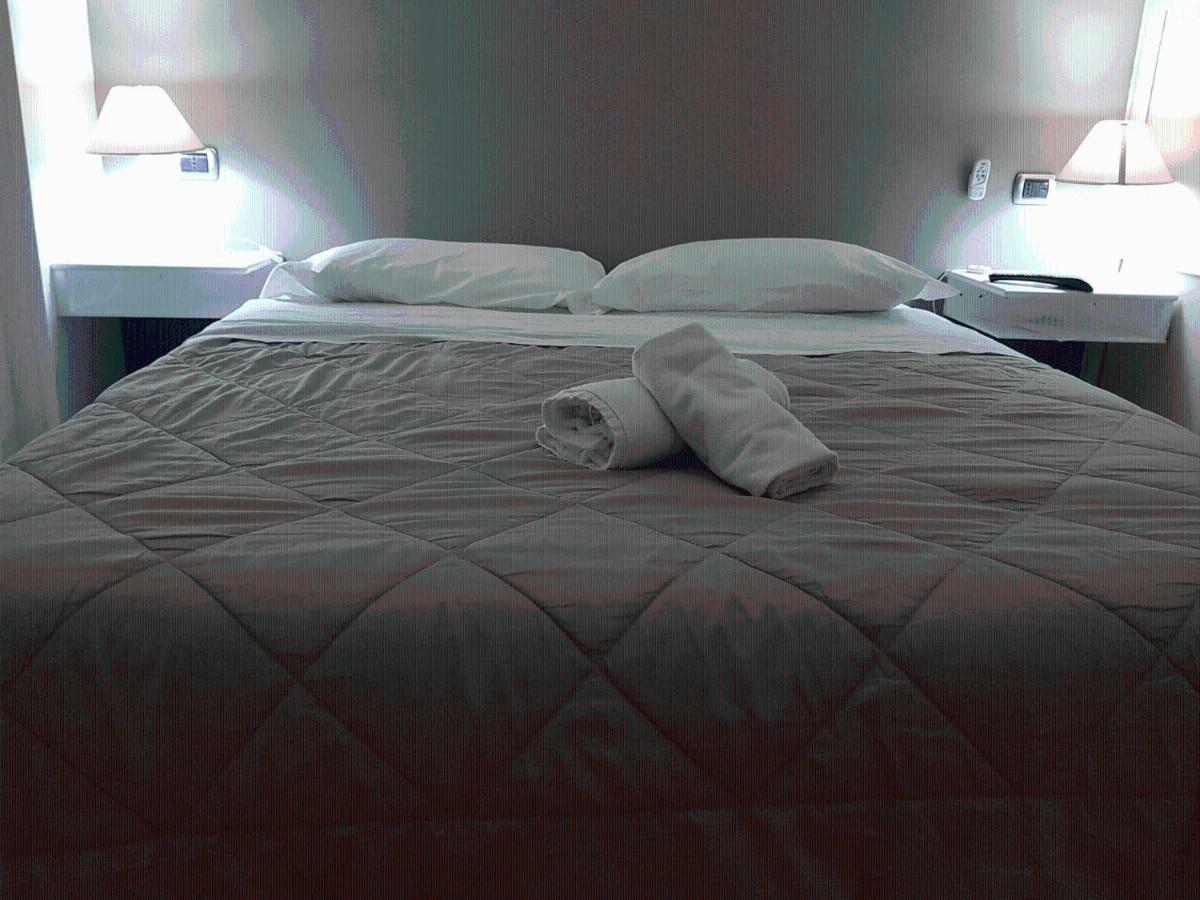 Rooms2Rent Реджо ди Калабрия Екстериор снимка