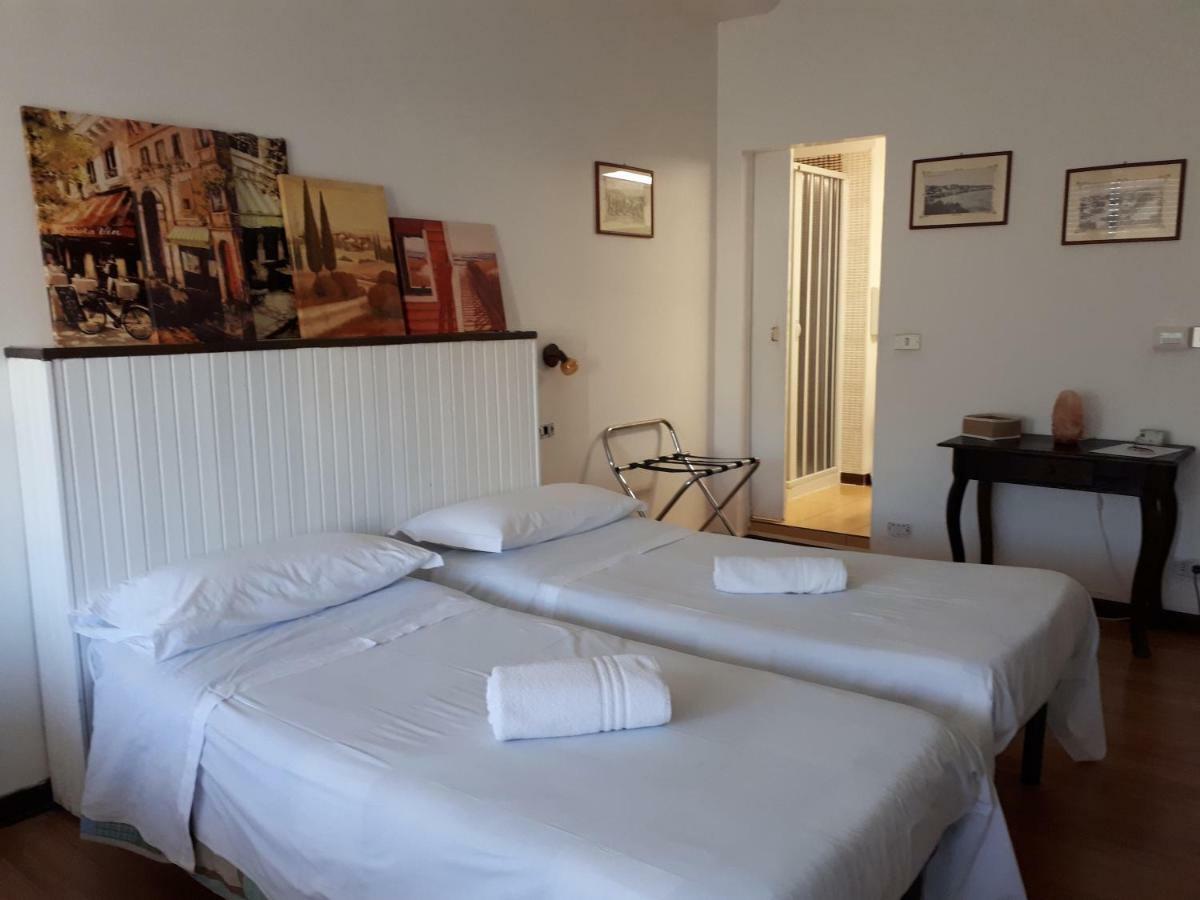Rooms2Rent Реджо ди Калабрия Екстериор снимка