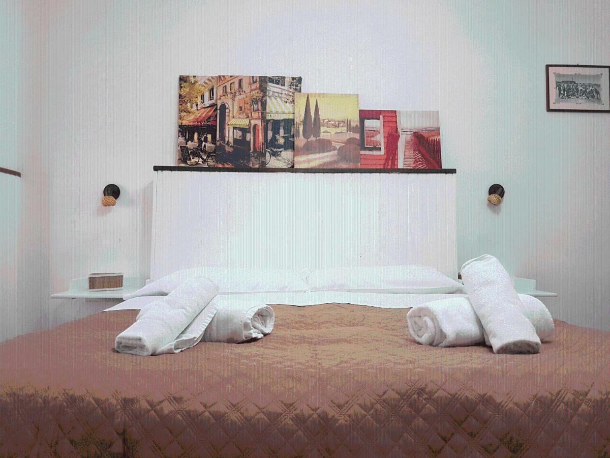Rooms2Rent Реджо ди Калабрия Екстериор снимка